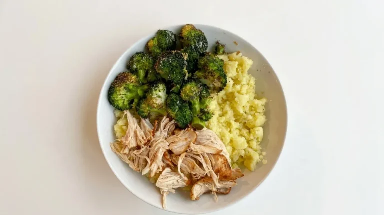 Parmesan broccoli chicken and mashed potatoes